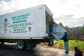 Best Basement Cleanout  in Bowling Green, FL